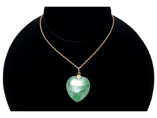 14k Yellow Gold Green Jade Heart Pendant Necklace