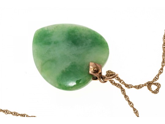 14k Yellow Gold Green Jade Heart Pendant Necklace