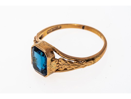 10k Gold Vintage Floral SidedRing, Size 5.75