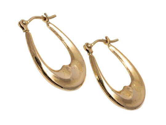 Simple Pair Of 14K Elongated Hoop Earrings