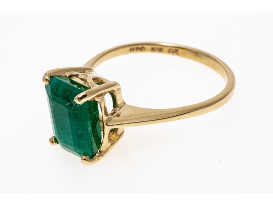 Charming 10K And Single Emerald Ring, Size 8
