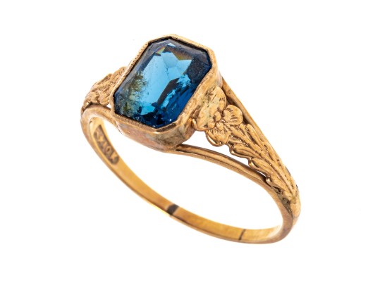 10k Gold Vintage Floral SidedRing, Size 5.75