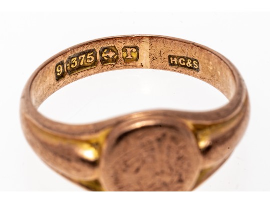 9k Rose Gold Antique Ribbed Signet Ring, Size 5.75