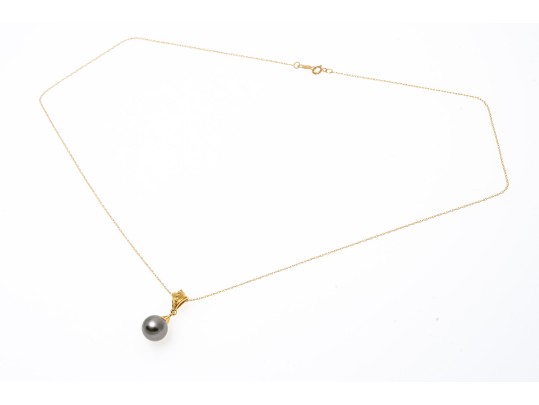 14k Yellow Gold Black Cultured Pearl Pendant Necklace
