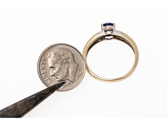 14k Gold Striking Oval Blue Sapphire And Diamond Ring, Size 7.75