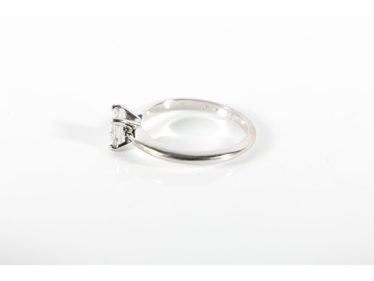 18K Platinum Diamond Ring (Size 5.75)