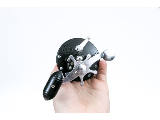 Collection Of Vintage Conventional Fishing Reels