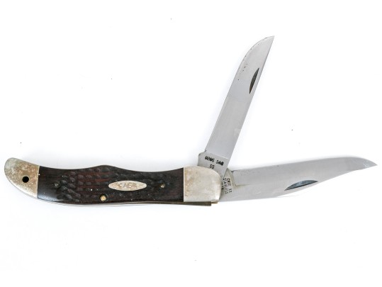 Collection Of Folding And Fixed Blade Knives