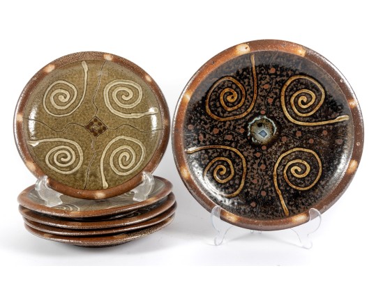 Mark Hewitt Pottery (North Carolina, B. 1955) Stoneware Plates