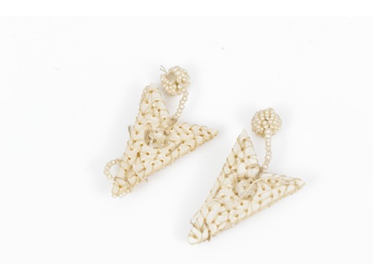 Lot Of Pretty Vintage Delicate Seed Pearl Jewelry Pieces, Including 18k Screwback Earrings