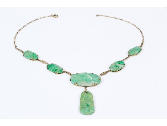 Classic 14K And Jade Vintage Necklace