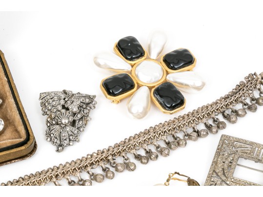 Lot Of Assorted Costume Jewelry Pieces