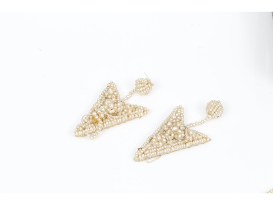 Lot Of Pretty Vintage Delicate Seed Pearl Jewelry Pieces, Including 18k Screwback Earrings