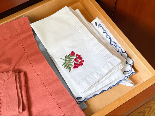 Assorted Collection Of Table Linens