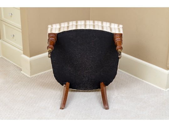 Handsome Tufted Upholstered Accent Chair