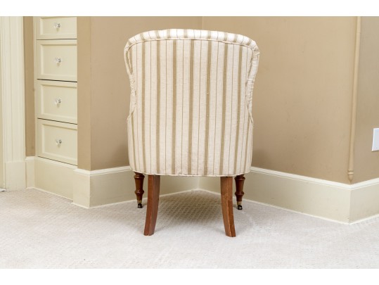 Handsome Tufted Upholstered Accent Chair