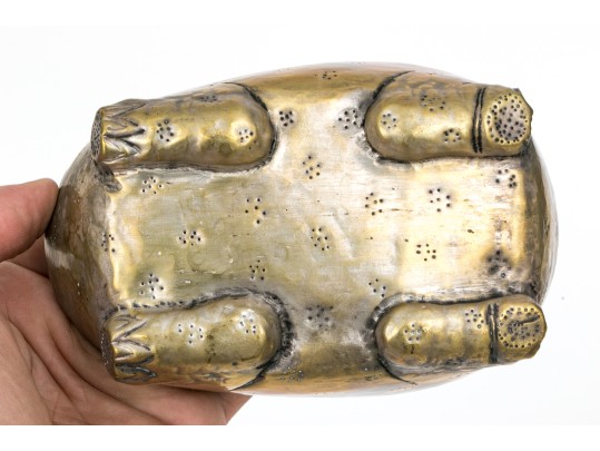 Delighful Vintage Asian Elephant Box