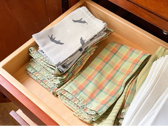 Assorted Collection Of Table Linens