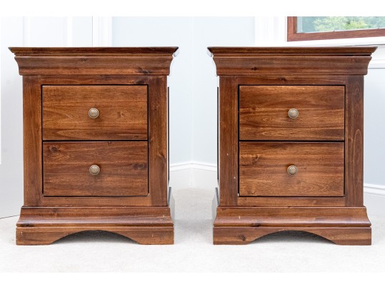 Handsome Pair Of Traditional Nightstands