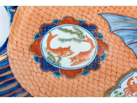 Fantastic Japanese Imari Palette Porcelain Fish Plate 