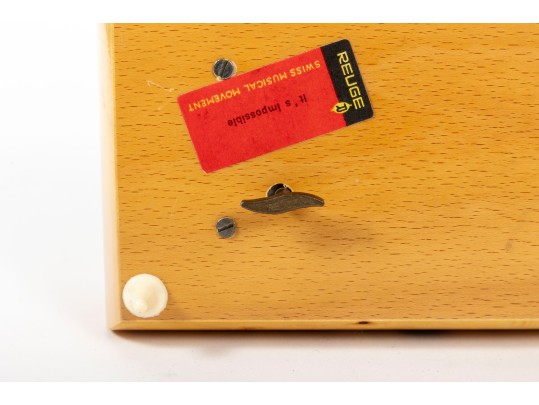 Early 20th Century Italian Reuge Music Box