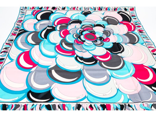 Emilio Pucci Lovely Dahlia Floral Motif Vintage Silk Scarf