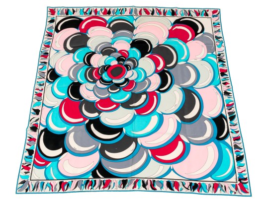 Emilio Pucci Lovely Dahlia Floral Motif Vintage Silk Scarf