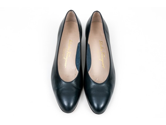Salvatore Ferragamo Classic Blue Leather Pumps, Size 10B
