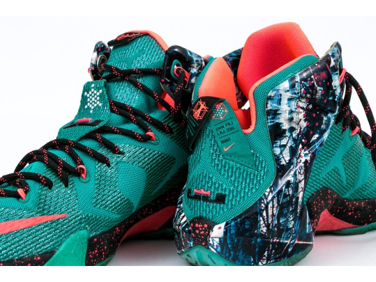 Nike Stunning 