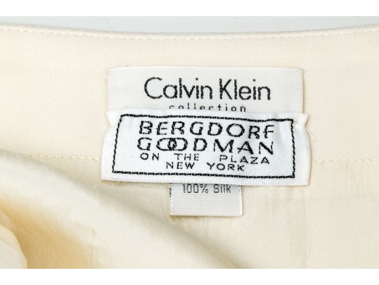 Calvin Klein/Bergdorf Goodman Beautiful Ivory Silk Skirt,  Size 10