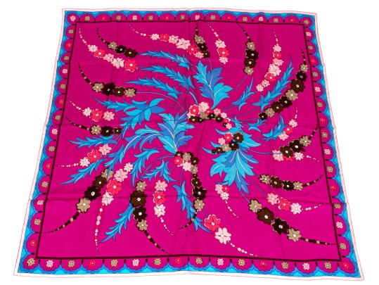 Emilio Pucci Beautiful Bold Floral Spray Motif Vintage Silk Scarf