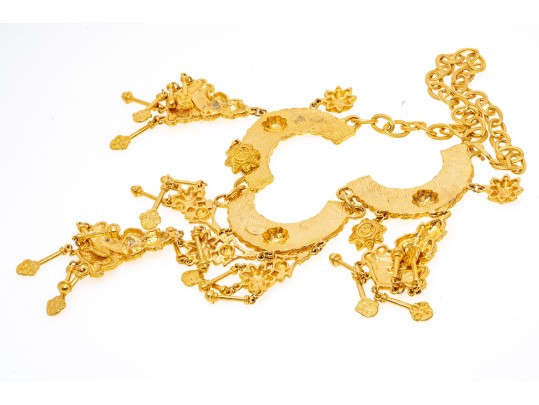 Impressive Bold Gold Tone Ganesh Motif Bib Necklace