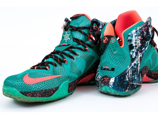 Nike Stunning 