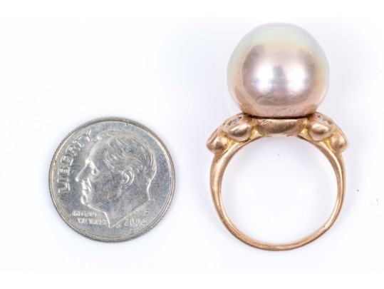 Outstanding South Sea Pearl And Diamond 18K Ring, Size 