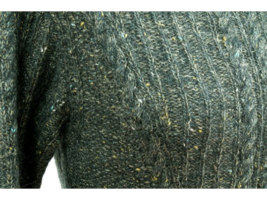Oscar De La Renta Classic Grey Cable Knit Turtleneck Sweater, Size Small 