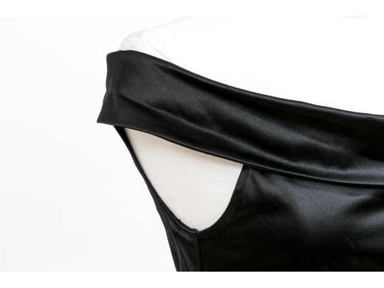 Diane Von Furstenburg Stunning Sleeveless Black Silk Sheath Dress, Size 10