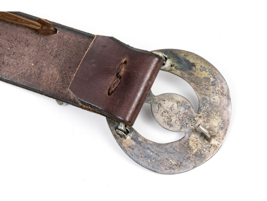 Wonderful Vintage Brown Leather Belt With Southwestern Horseshoe Decorations And Buckle