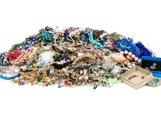 Very Large Lot Of Assorted Costume Jewelry Beaded Necklaces And Costume Jewelry