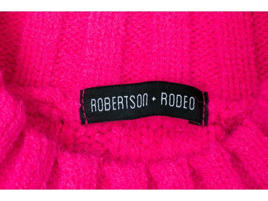 Robertson Rodeo Hot Pink Cable Knit Cap Sleeve Sweater, Size Medium