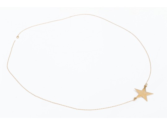14K Delicate Star Pendant Necklace
