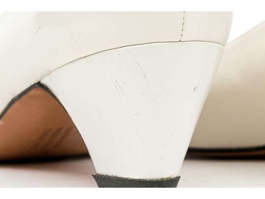 Salvatore Ferragamo Classic Light Ivory Leather Pumps, Size 10B