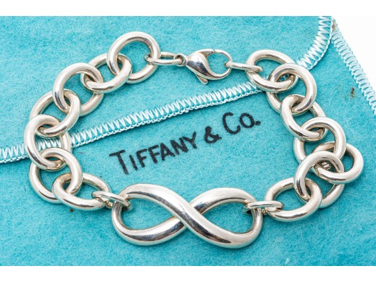 Tiffany & Co. Sterling Silver Handsome Infinity Link Center Polished Link Bracelet