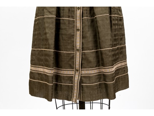 Diane Von Furstenburg Lovely Green Silk Embroidered Trim Dress, Size 4