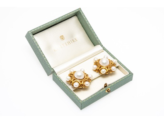 18k Yellow Gold Majestic Vintage Cultured Mabe And Cultured Pearl Earrings