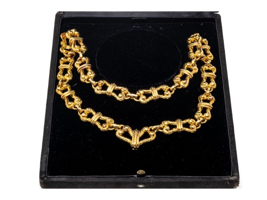 David Webb Spectacular Heavy Vintage 18k Yellow Gold Hammered Link Necklace