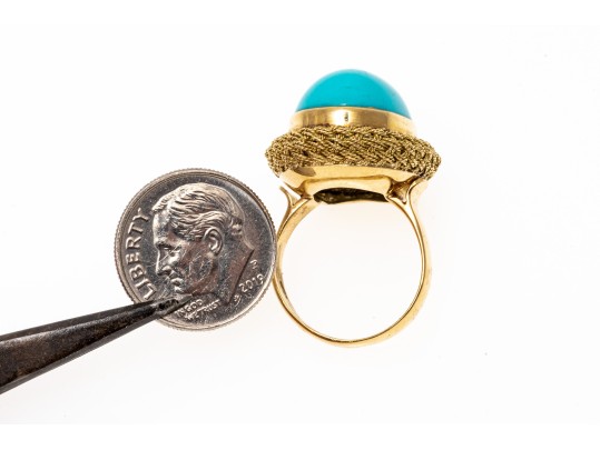 18k Yellow Gold Beautiful Vintage Oval Cabachon Turquoise Ring, Braided Edge, Size 6