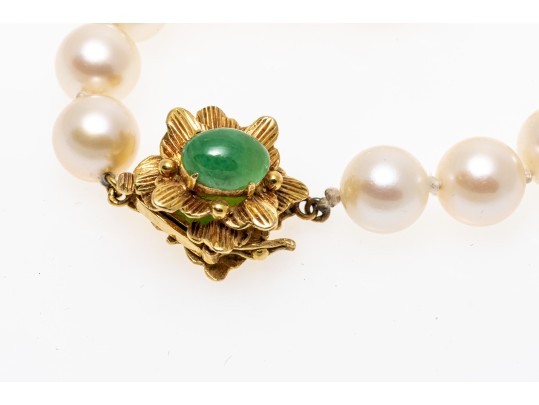 14k Floral Motif And Jade Clasped 8.75 MM Choker Length Cultured Pearl Necklace