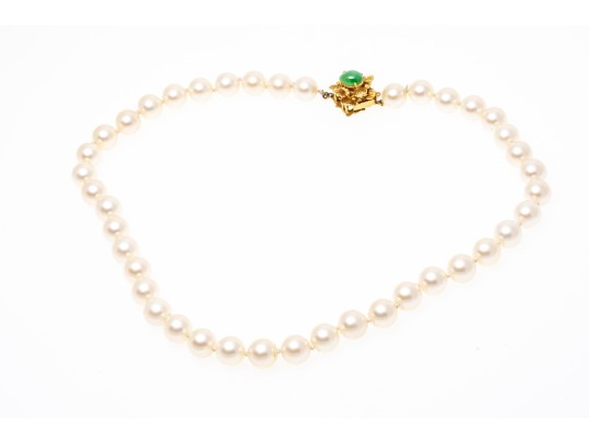 14k Floral Motif And Jade Clasped 8.75 MM Choker Length Cultured Pearl Necklace