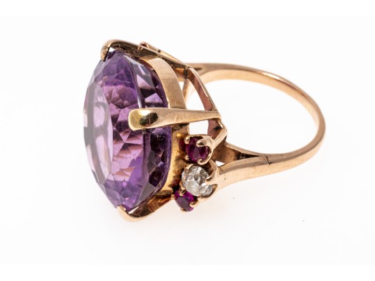 14k Yellow Gold Impactful Large Purple Amethyst, Diamond And Ruby Ring, Size 5.75