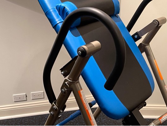 Exerpeutic Inversion Table With Airsoft No Pinch Ankle Holders 